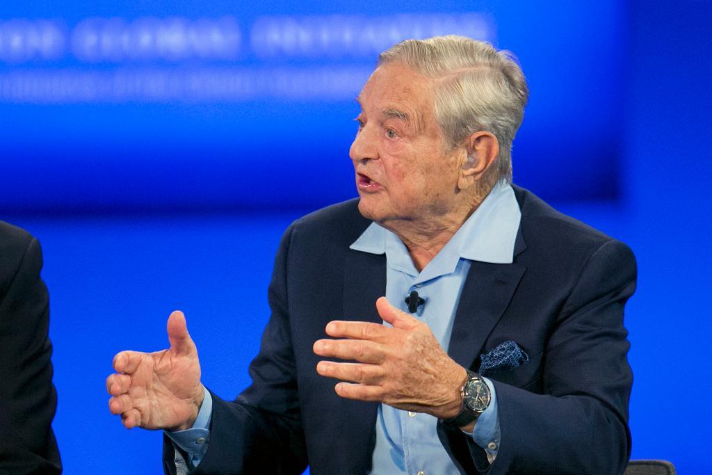 Finansmannen George Soros satsade fel. (Foto: Mark Lennihan/AP/TT-arkivbild)