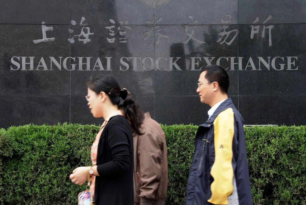 Det ska bli enklare för utlänningar att investera i Kina. (Foto: Eugene Hoshiko/AP/TT-arkivbild)