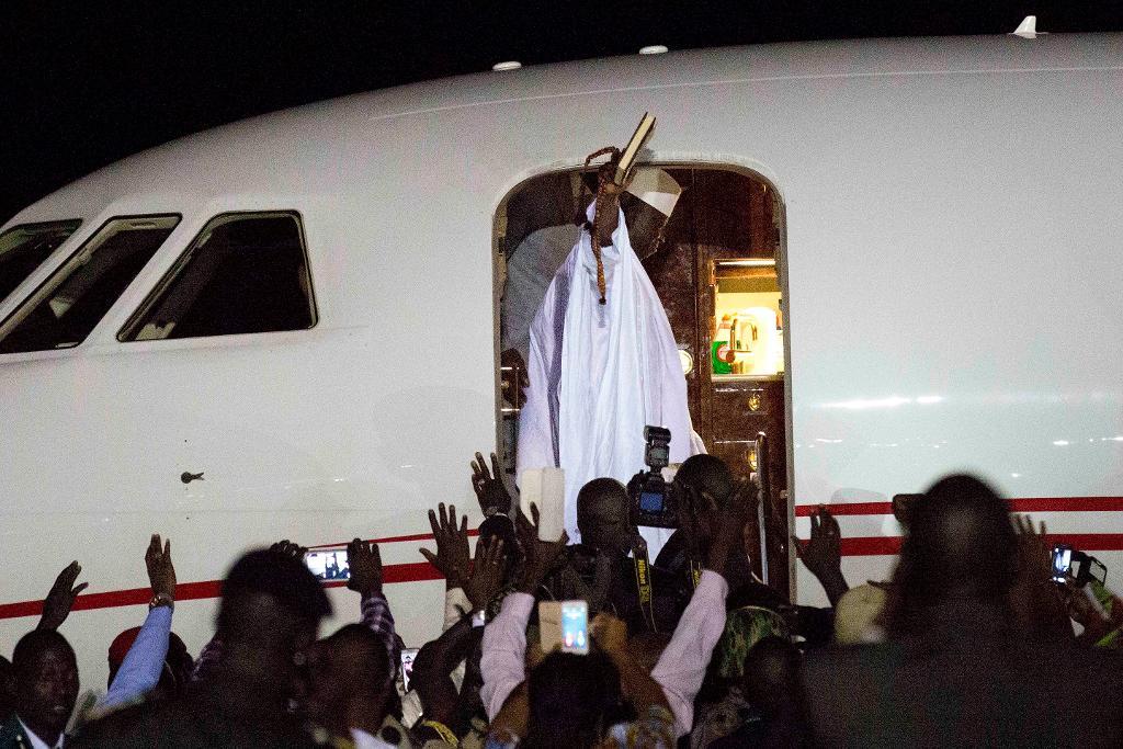 Gambias förre ledare Yahya Jammeh uppges ha tagit med sig statskassan när han flög till Ekvatorialguinea. (Foto: Jerome Delay/AP/TT-arkivbild)