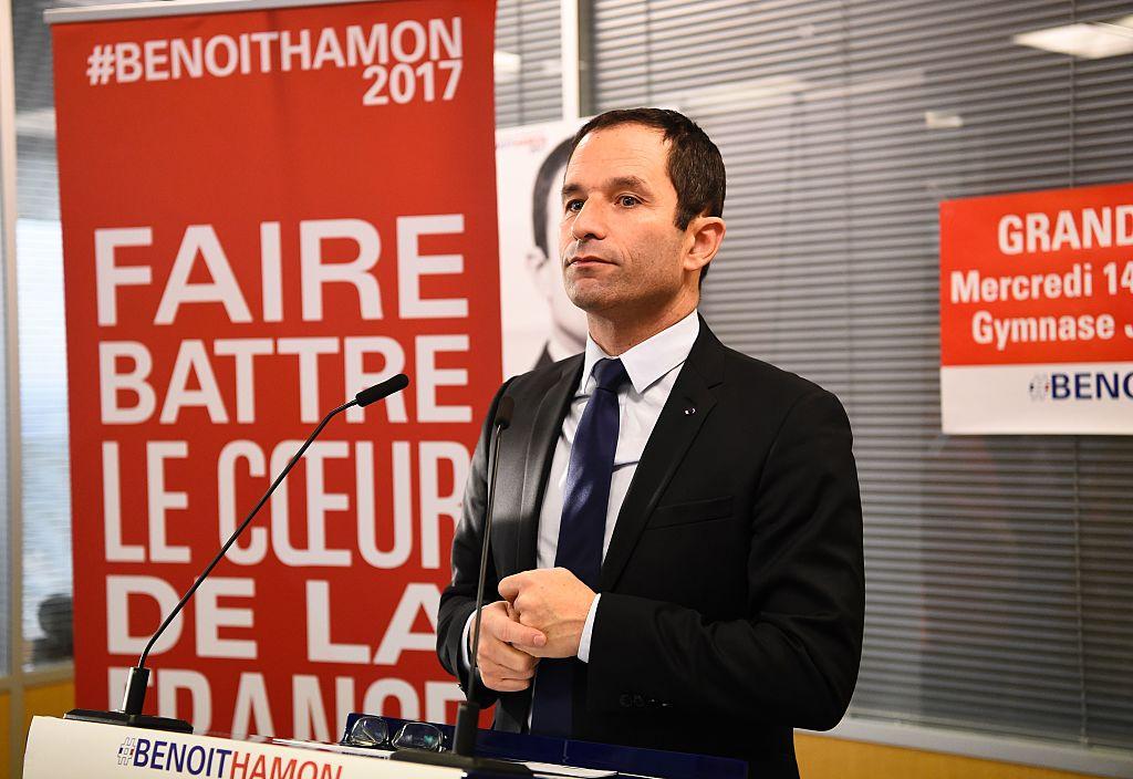 Benoit Hamon vill införa medborgarlön, lotta in ledamöter i överhuset och vägra följa EU:s hårda budgetregler. (Foto: Bertrand Guay /Getty Images)


