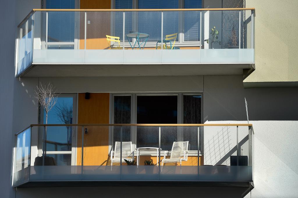En schysst balkong kan ge dyrare hyra.  Foto: Anders Wiklund/TT-arkivbild