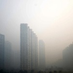 Smog i Wenling i Zhejiangprovinsen i södra Kina, 7 december. (Netease/skärmdump/Epoch Times)