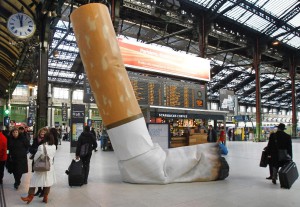 Regeringen fimpar cigaretter med smak. (Remy de la Mauviniere/AP/TT/arkivbild)