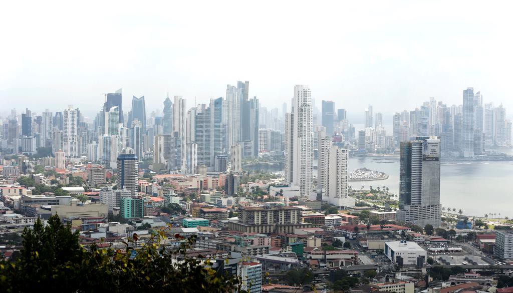 Myndigheterna i Panama kommer att starta en brottsutredning efter avslöjandena kring advokatbyrån Mossack Fonseca. (Foto: Arnulfo Franco /AP/TT-arkivbild)