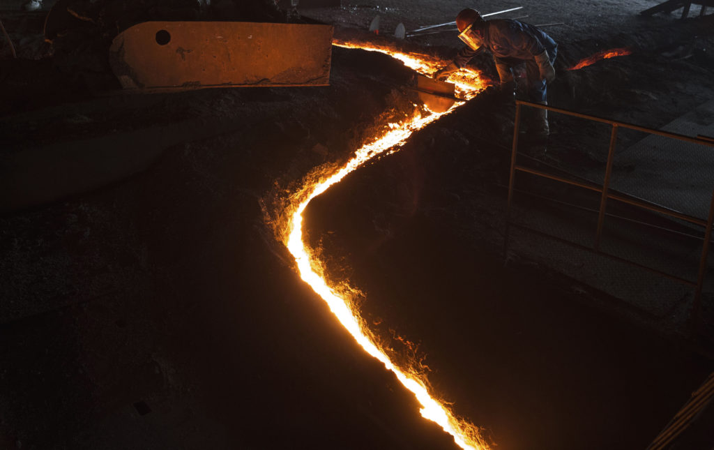 Kinesiskt stålverk i Changzhou. (Foto: Kevin Frayer/Getty Images)