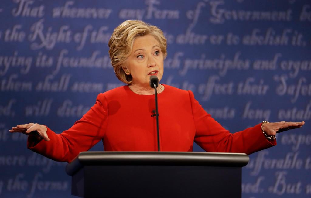 Demokraten Hillary Clinton under presidentvalsdebatten vid Hofstra University i New York. (Foto: Julio Cortez/AP/TT)