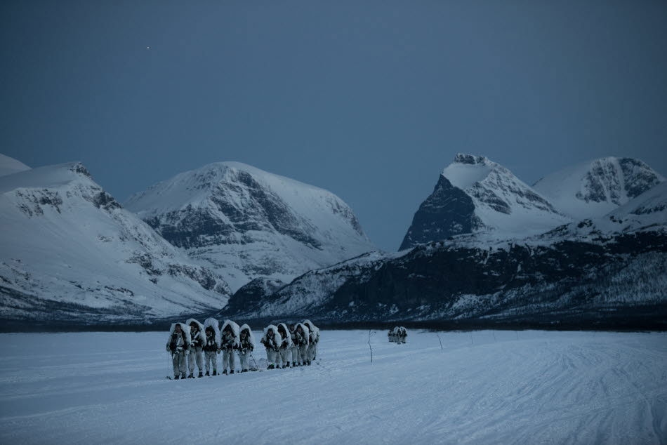 Jägar- och förstärkningssoldater, som genomför grundläggande fjällutbildning vid Arméns Jägarbataljon. Foto: Mats Nyström/Försvarsmakten