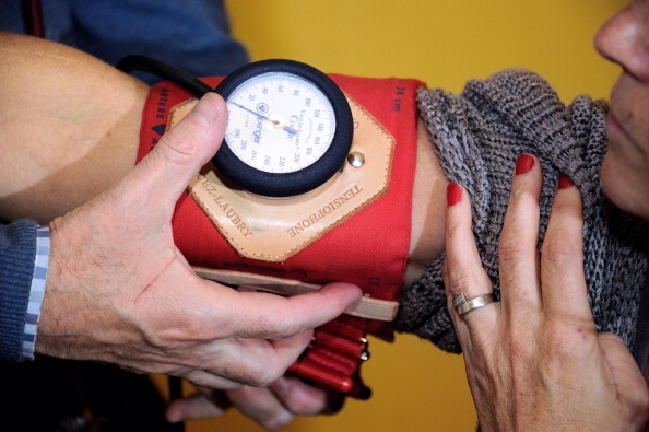 Kinesisk medicin har flera sätt att sänka blodtrycket på patienter. (Foto: Philippe Huguen/AFP/GettyImages)