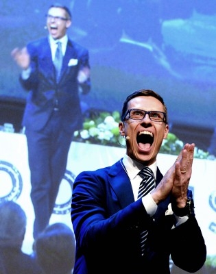 Alexander Stubb, ny ordförande i finländska Samlingspartiet på partiets kongress i Lahti den 14 juni 2014. 24 juni blir han även Finlands statsminister. (Foto: Jussi Nukari / AFP/ Getty Images)
