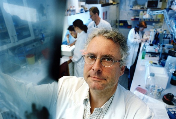 Professor Bo Angelin vid Karolinska Institutet. (Foto: Jacob Forsell)
