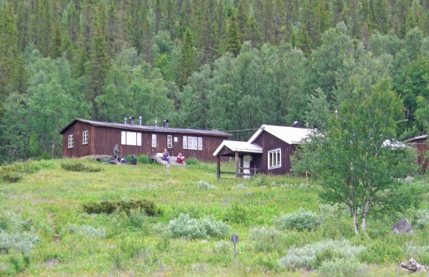 Varför inte ge bort en Sverigesemester eller en del av en semester? Bilden är från STF-stugan i Aktse, vid Sarek nationalpark. (Foto: Maria Johansson/ Epoch Times)
