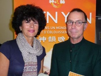 Yvette Légier, chef för Boucheron boutique, en prestigefylld juvelerare från Paris, tillsammans sin man Gerard Légier. (Hanna Szmytko / Epoch Times)