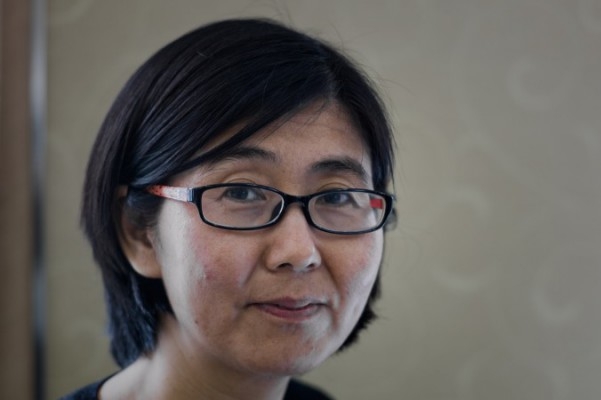 Wang Yu i Hongkong, den 20 mars 2014. Den framstående människorättsadvokaten Wang Yu, en av hundratals människorättsaktivister som gripits på sistone, svartmålas nu på kinesisk statstelevision. (Philippe Lopez/AFP/Getty Images)
