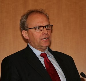 Ekonomen och diplomaten Anders Åslund, från Peterson Institute for International Economics, är fortfarande optimistisk, men beklagar sig över president Putins auktoritära tendenser, vilka han hoppas är temporära. (Gary Feuerberg / The Epoch Times)