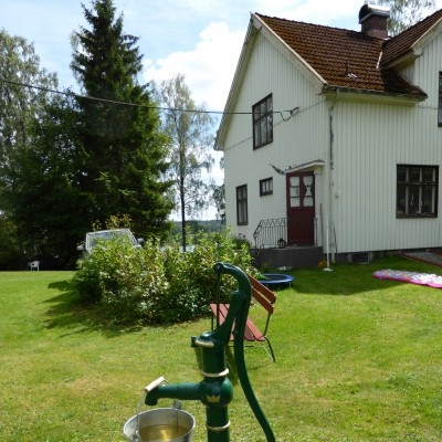 Bostadspriser trissas ofta upp vid budgivning, men det är svårt att belägga när det läggs falska bud. Foto: Barbro Plogander /Epoch Times