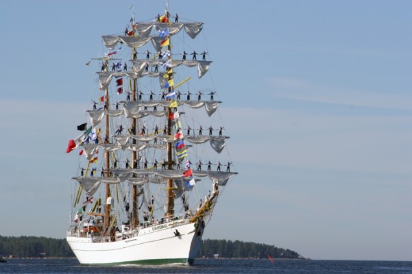 Cuauhtémoc från Mexiko deltar i Tall Ships´Races 2007 och väntas angöra kajen i Stockholm under torsdagen. (Foto: http://www.tsr07.se)