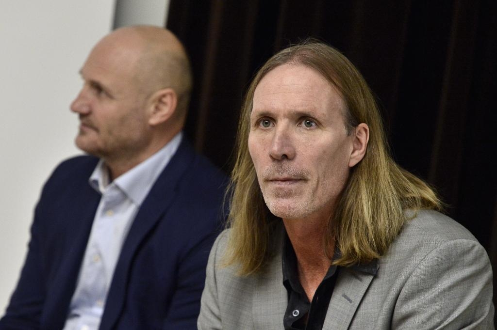 Förbundskaptenerna Staffan Olsson och Ola Lindgren har tagit ut en ung och oerfaren trupp till handbolls-EM i Polen 15-31 januari 2016. (Foto: Claudio Bresciani/TT)