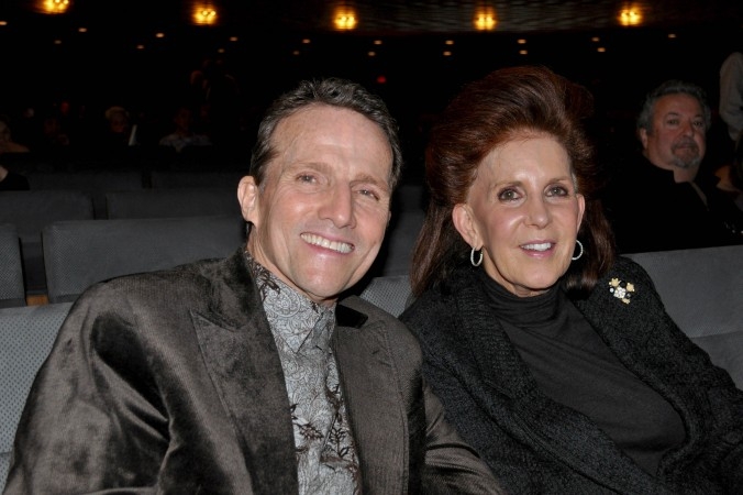 Gregory Demler och Sue Strauss såg Shen Yun Performing Arts föreställning på Winspear Opera House, i Dallas, USA, den 7 januari. (Foto: Amy Hu/Epoch Times)
