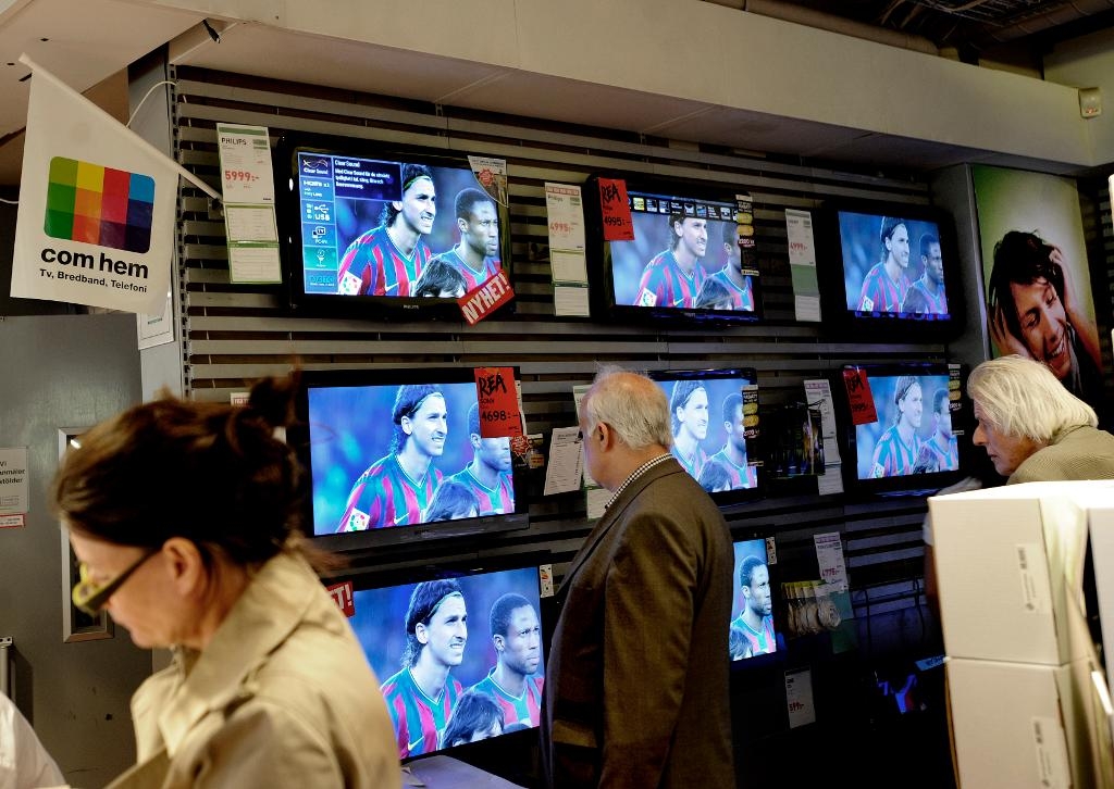 Regeringen föreslår att en kemikalieskatt införs på datorer, telefoner, vitvaror och tv-apparater. Arkivbild. (Foto: Ingvar Karmhed / SvD / TT)