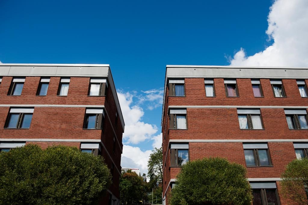 I dag kan du få vänta i flera år på en egen studentlägenhet. Sveriges Förenade Studentkårer vill att fler studentbostäder byggs och att hyrorna blir rimliga. (Foto: Izabelle Nordfjell/TT)