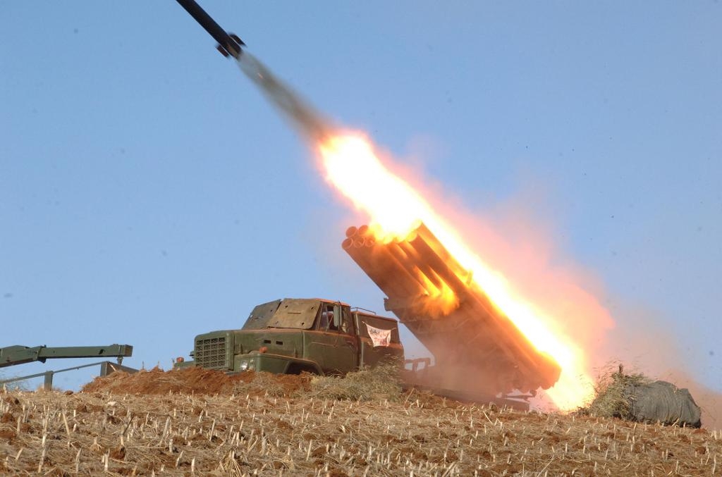 Vietnam uppges ha placerat ut raketartilleri på öar i Sydkinesiska sjön. (Foto: KCNA/AP/ TT-arkivbild)