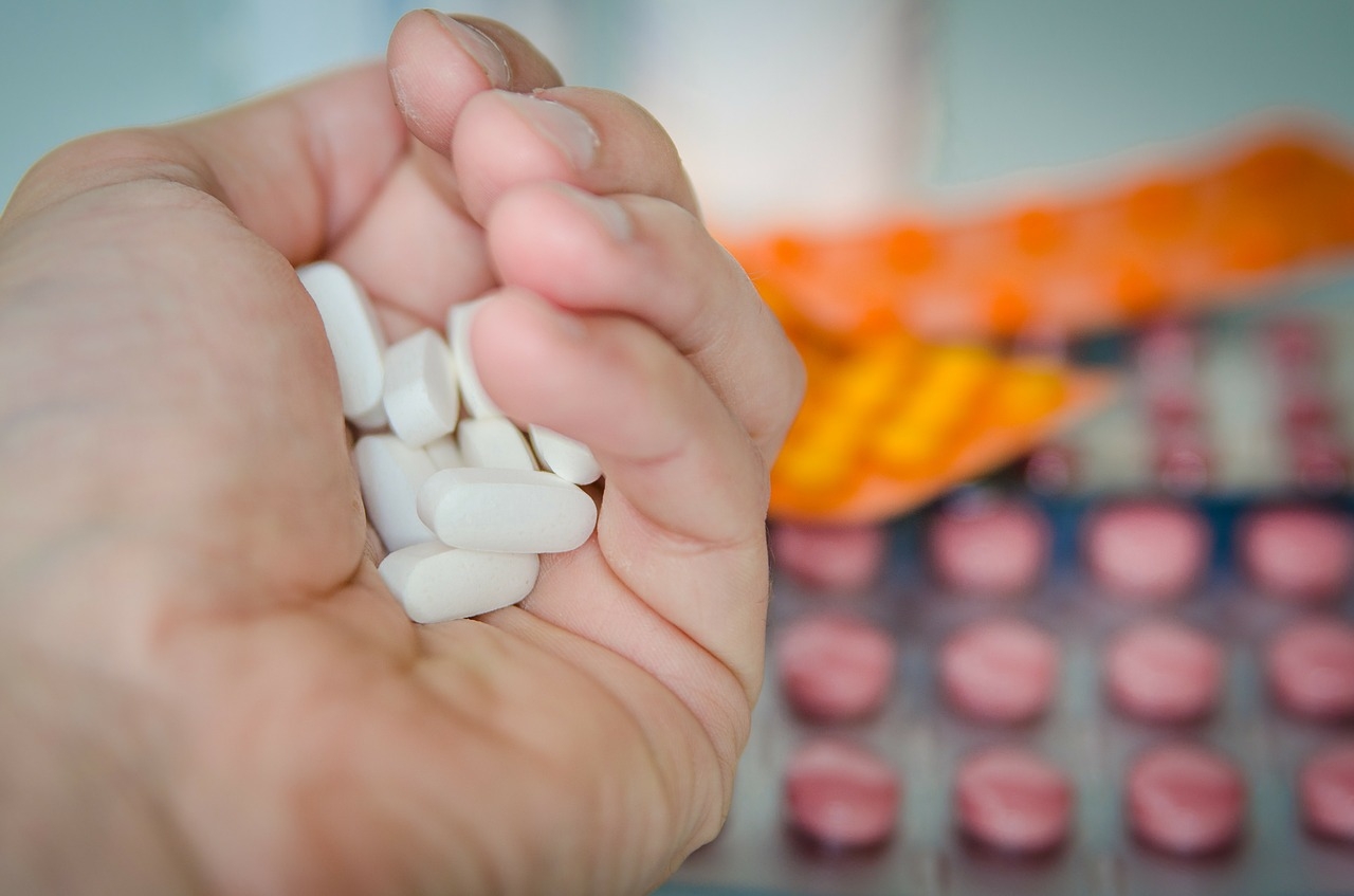 Det räcker med att dubblera den rekommenderade maxdosen av paracetamol, 1000 mg, för att bli förgiftad och få allvarliga leverskador. (Foto: Pixabay)