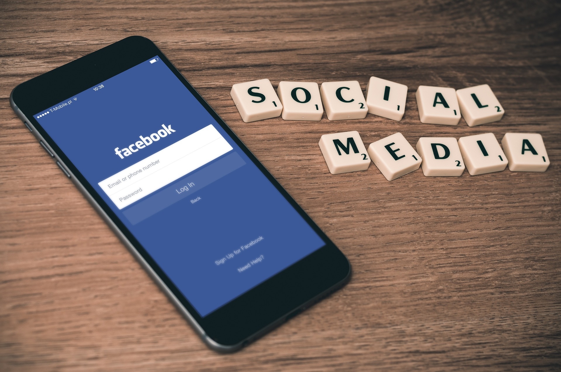 Att engagera sig mer med marknadsföring i sociala medier ger bättre resultat.  (Foto: William Iven)