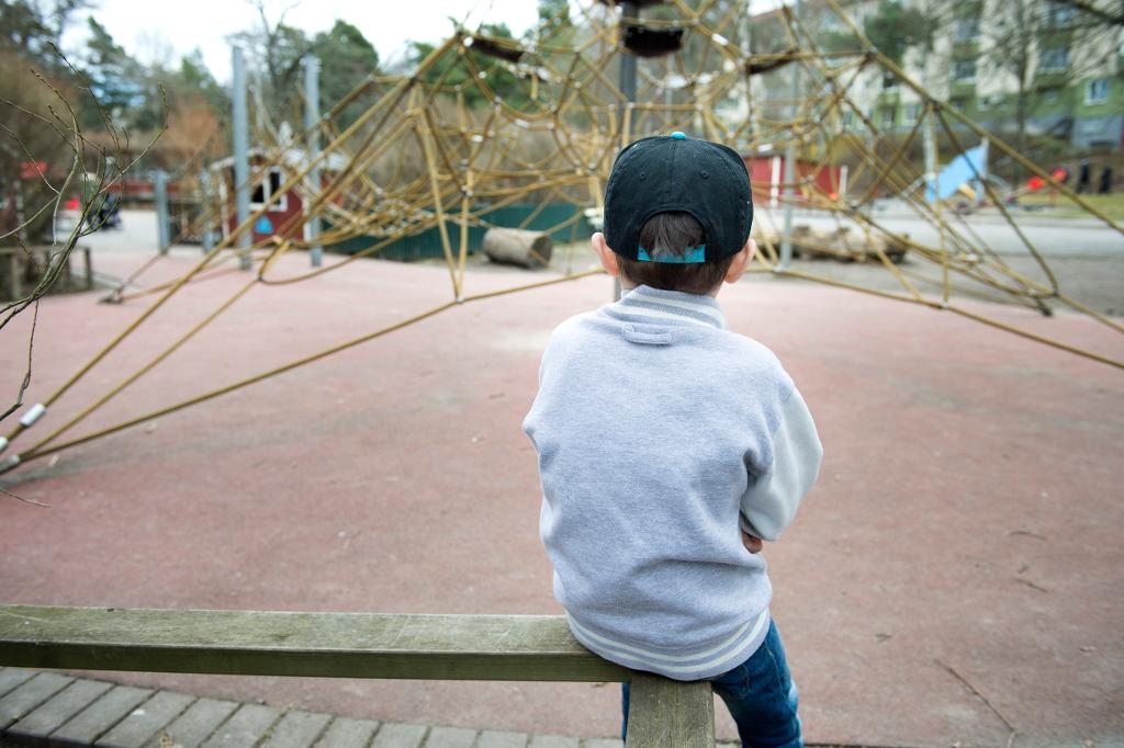 
Stick i stäv mot vad många tror är det inte lätt för föräldrar att avgöra om deras barn ljuger eller talar sanning. (Foto: Jessica Gow/TT-arkivbild)