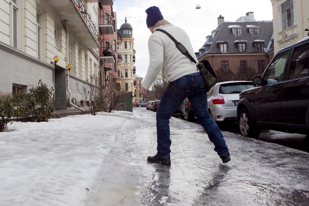 Halkolyckor kostar samhället stora summor pengar. (Foto: Junge, Heiko -arkivbild)