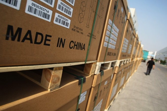 Lådor vid Tianwei Yingli Green Energy Resources i kinesiska Baoding. Ekonomen He Qinglian tror inte på Kina som USA.s efterträdare när det gäller att driva globaliseringen framåt. (Foto: Feng Li/Getty Images)