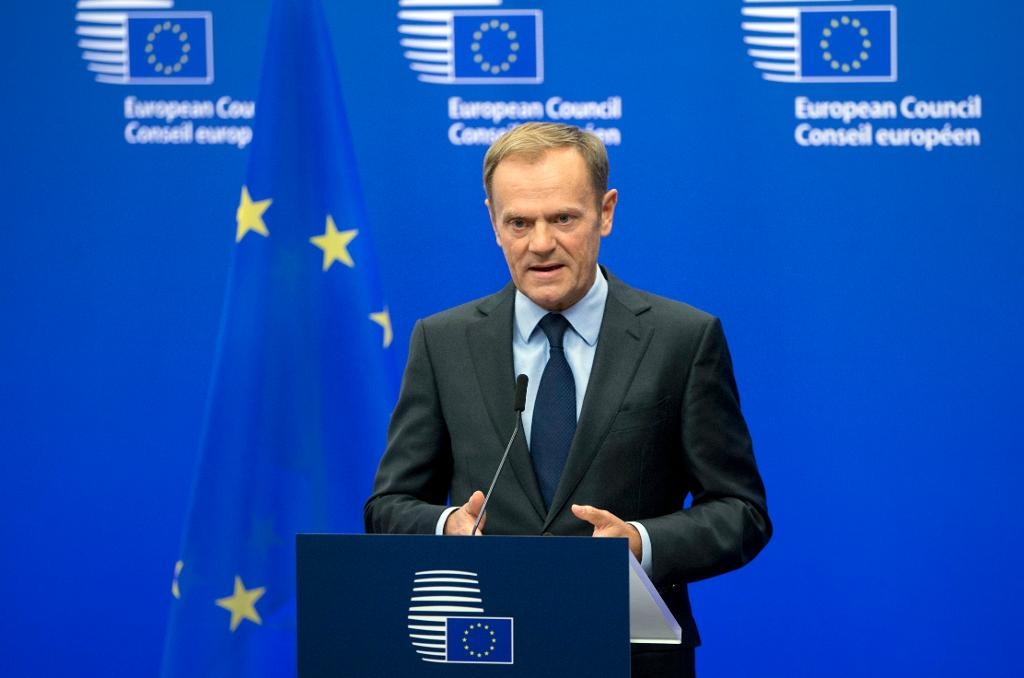 EU:s permanente ordförande Donald Tusk oroas av den nya ledningen i USA: (Foto: Virginia Mayo/AP/TT-arkivbild)