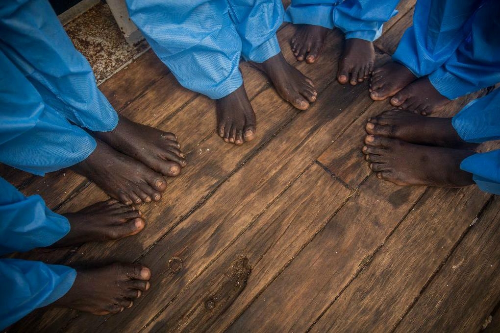 
Migranter kvävdes till döds i en container när de försökte ta sig till Europa.  Foto: Santi Palacios/AP/TT-arkivbild                                            