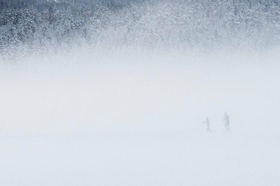 
Snöoväder har ställt till det på norska vägar.  Foto: Paul Kleiven/NTB/TT                                            