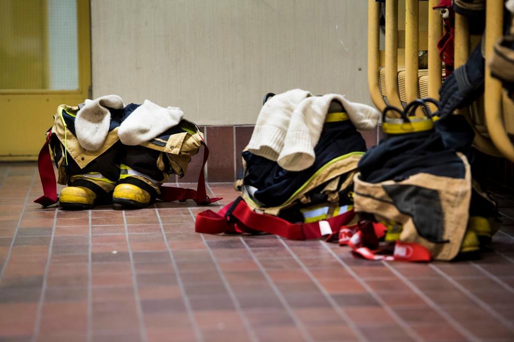 


Ungefär hälften av de deltidsbrandmän som har sagt upp sig i protest mot det nya kollektivavtalet, har valt att ta tillbaka sina uppsägningar. Arkivbild. Foto:
Pontus Lundahl/TT                                                                                                                                    