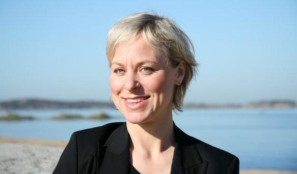 
För Maria Åkerberg, vd och grundare av det ekologiska hudvårdsföretaget Dermanord, står hälsa och miljö i första rummet. Hennes budskap är:  "Alla kan inte göra allt, men alla kan göra någonting." (Foto: Sören Andersson)                                            