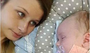 

Familjen som har en dödssjuk 1-åring får rätt i Förvaltningsrätten om att få avlösning i några timmar för att kunna vara med deras treåriga dotter. Foto: Facebook                                                                                        