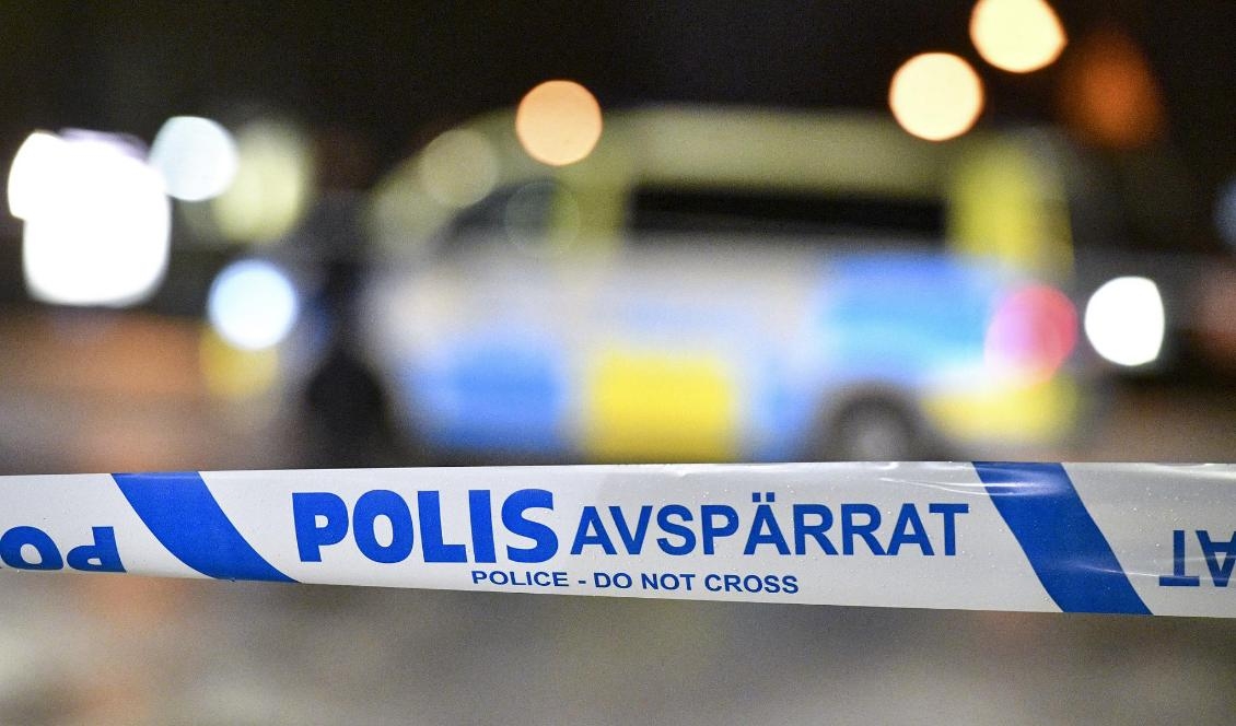En lägenhet i Uddevalla besköts natten till måndag. Foto: Johan Nilsson/TT-arkivbild