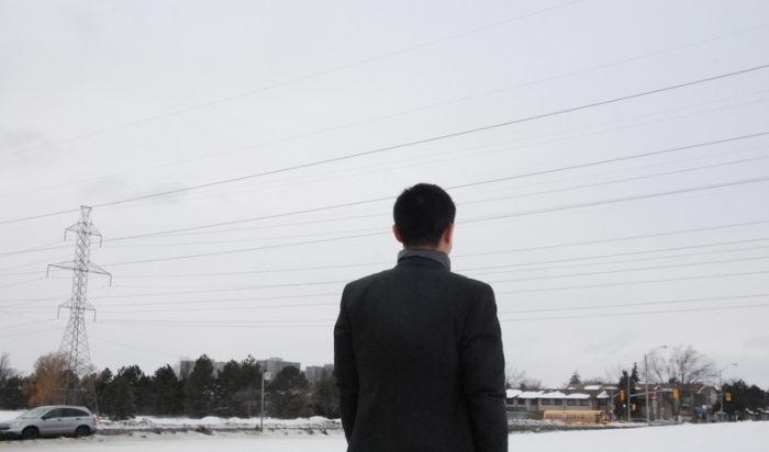 



George Zheng, som nu bor i Toronto, Kanada, bevittnade på 90-talet hur den kinesiska militärapparatens läkare mördade en människa för att ge hans organ till någon annan. Foto: Yi Ling / Epoch Times                                                                                                                                                                                                