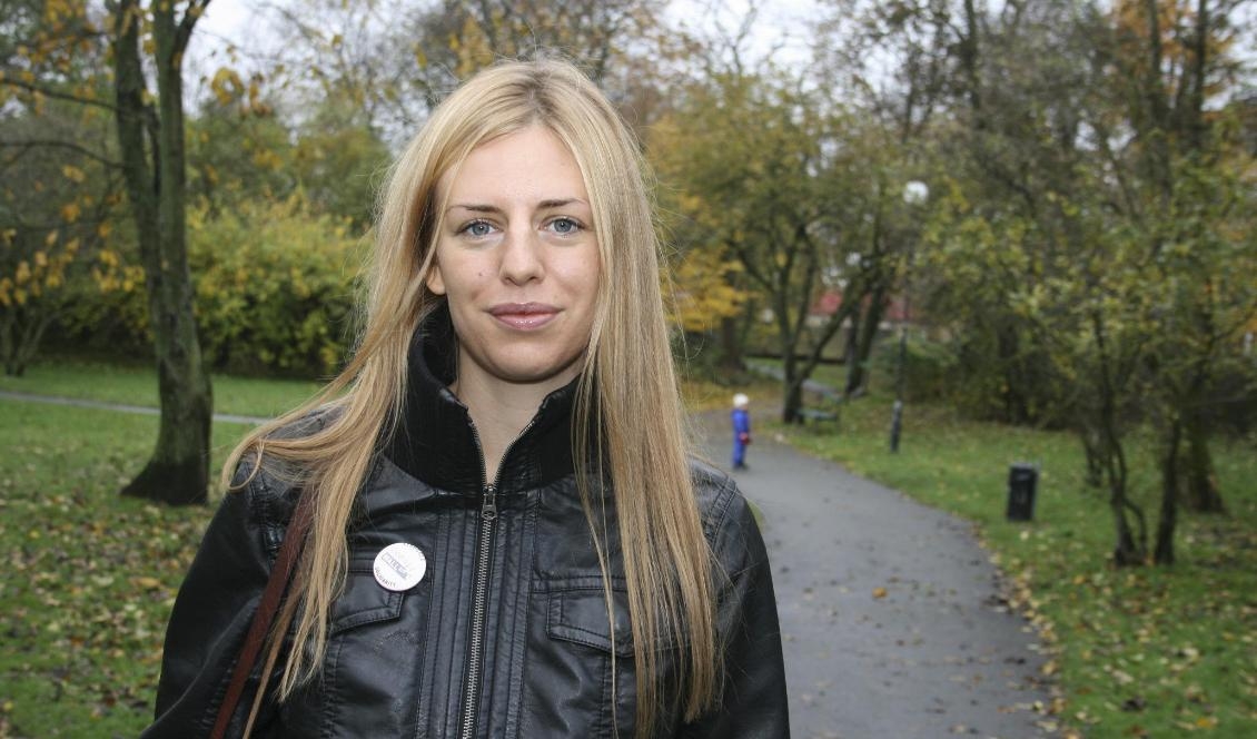 

Journalisten och författaren Kajsa Ekis Ekman. Foto: Johan Flanke/CC BY-SA 3.0                                                                                                