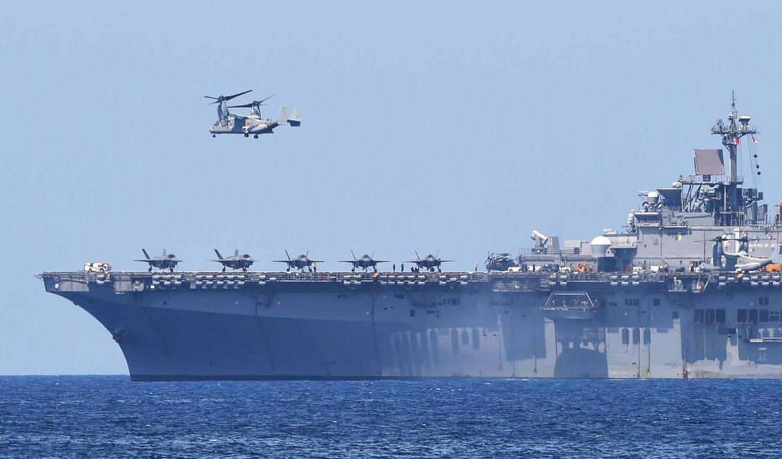 


USA i militär övning tillsammans med Filippinerna i Sydkinesiska havet, den 11 april 2019. Foto: Ted Aljibe/AFP via Getty Images                                                                                                                                            