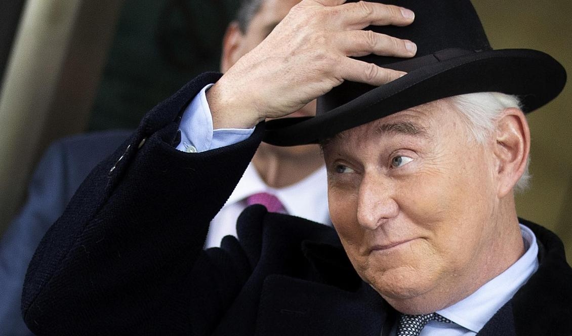 



Roger Stone, Donald Trumps tidigare rådgivare, utanför domstolen i Washington D.C. den 20 februari 2020. Foto: Chip Somodevilla/Getty Images                                                                                                                                                                                