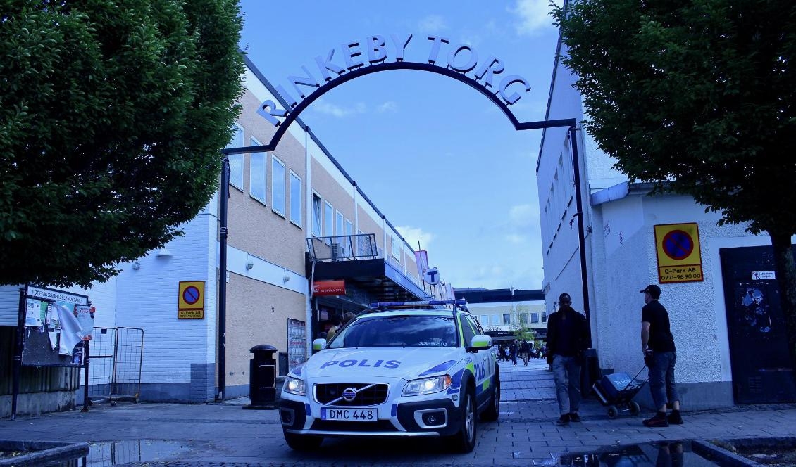 ”Det råder ingen tvekan om att politiken har misslyckats i sin uppgift och att invandring samt integration utvecklats till en mardröm för Sverige” skriver Sotiris Delis, tidigare riksdagsledamot (M). Foto: Susanne W. Lamm