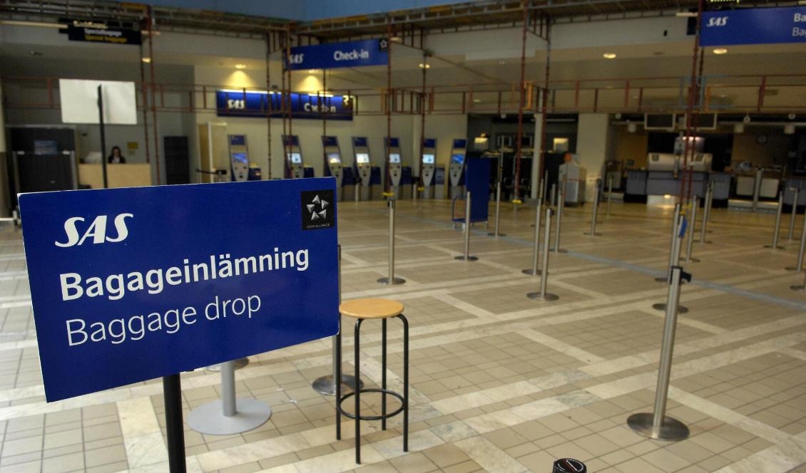 

Swedavia, som sköter driften på Arlanda, är under utredning av Transportstyrelsen sedan det visat sig att man ska köpa in topputrustning från ett kinesiskt bolag som har kopplingar till det kinesiska kommunistpartiet och Kinas regim. Foto: Janerik Henriksson/AFP via Getty Images                                                                                        