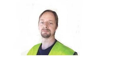 



Andreas Jakobsson, astbilschaufför, Skepplanda. Foto: Privat                                                                                                                                                                                