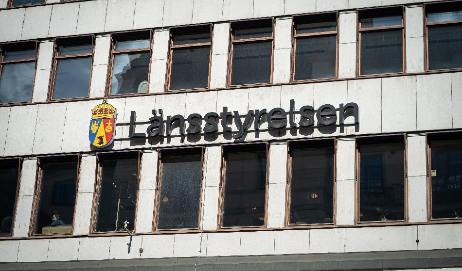 

Enligt Naturvårdsverket beslutas så gott som all vargjakt av länsstyrelserna som fått ansvaret för att besluta om om både licens- och skyddsjakt i respektive län. Foto: Sofia Drevemo                                                                                        