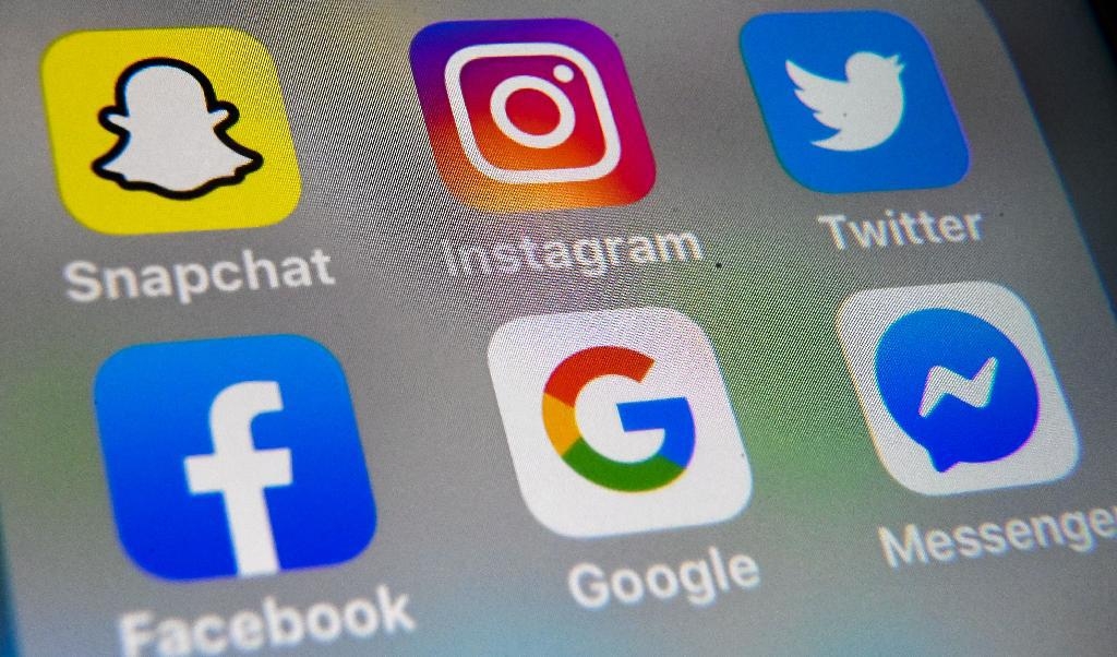 
Sociala medier-konton som främjar en ”västerländsk bild” och är emot Kina, Ryssland och Iran har stängts ner. Foto: Denis Charlet/AFP via Getty Images                                            