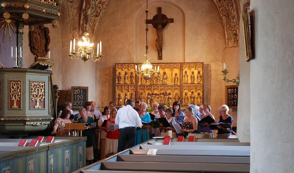 Lagga kyrkokör är en av landets körer. Nu vill Sveriges organiserade körliv går samman och manar politikerna att slå vakt om körsången. Foto: Public Domain