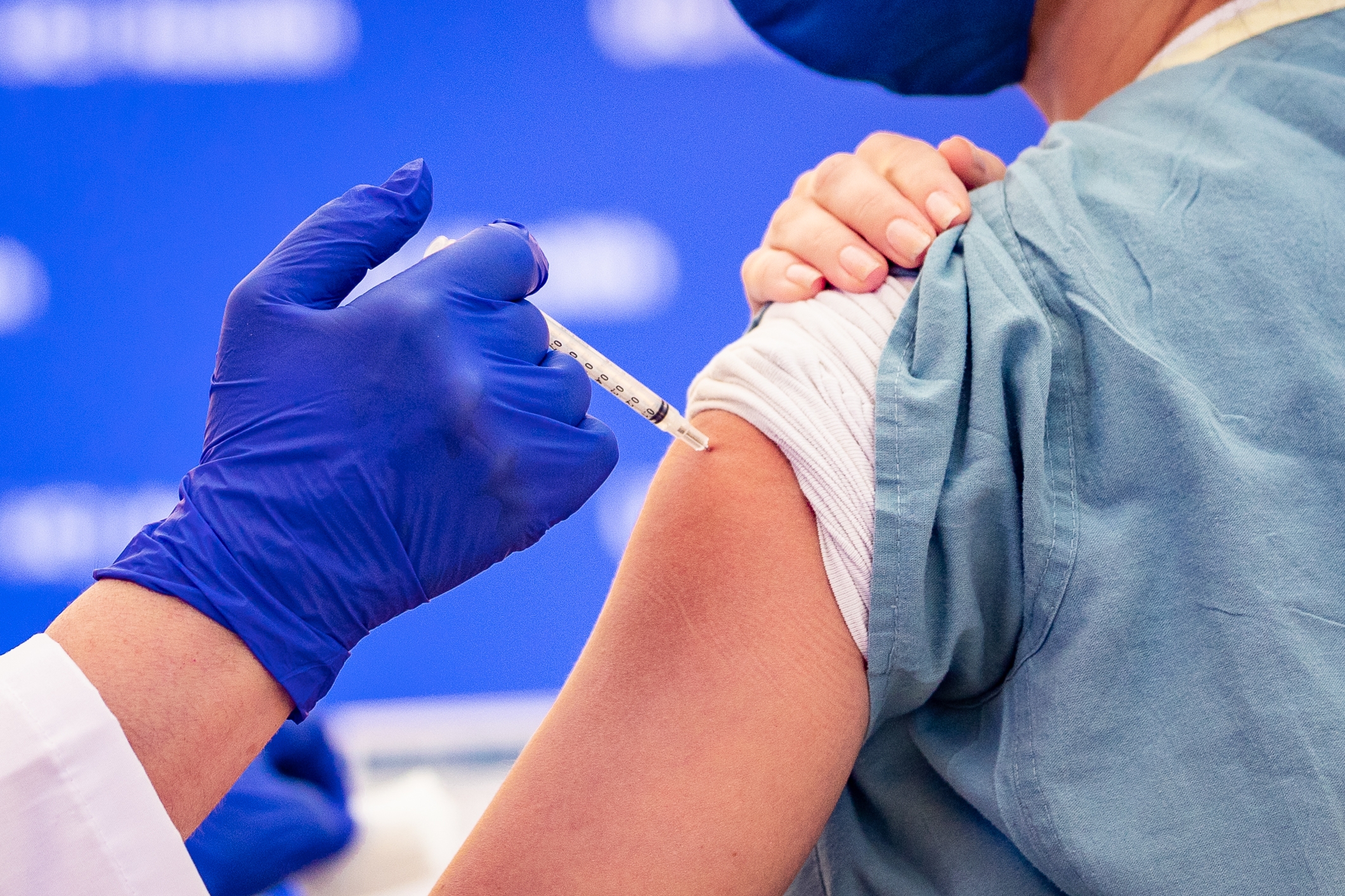 Två forskare i Thailand hävdar att ”långtidscovid” eller flera doser av covid-19-vaccinering i vissa fall kan leda till en rad olika sjukdomar. Foto: John Fredricks