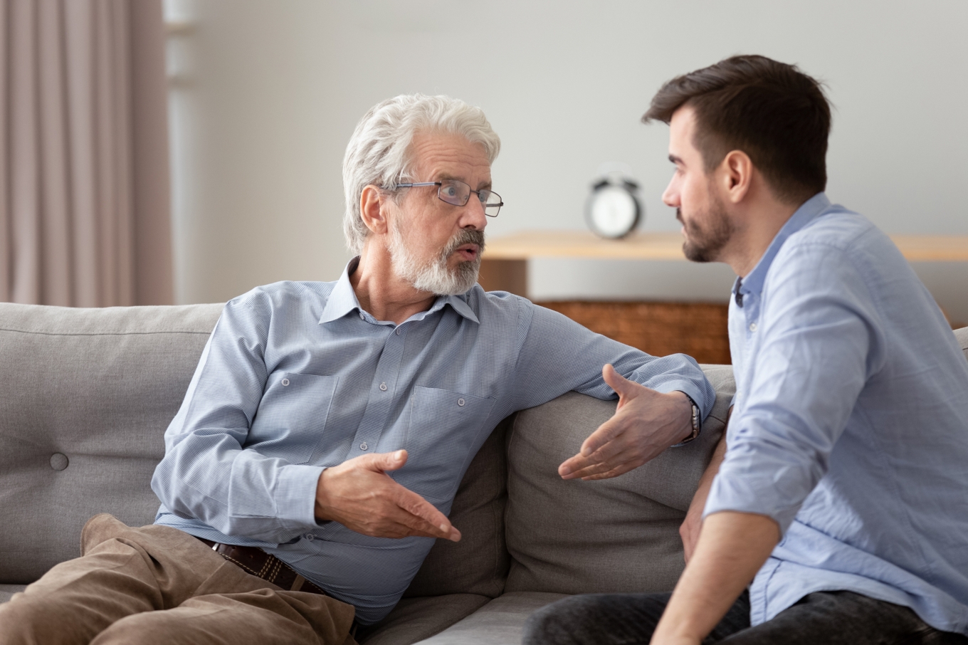 Hur bra är vi egentligen på att föra djupa och meningsfulla samtal? Foto: Shutterstock