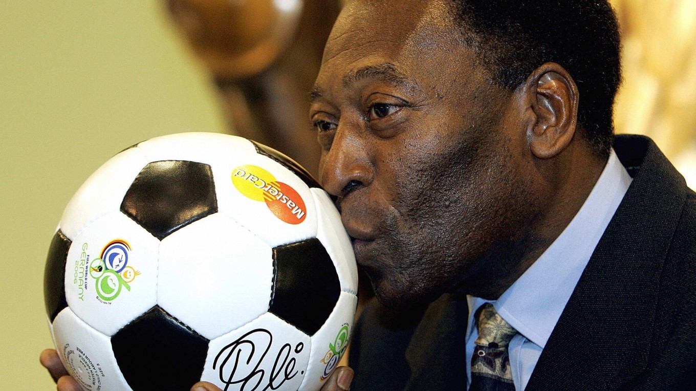 En av fotbollens allra största: Pelé. Foto: Franck Fife/Getty Images